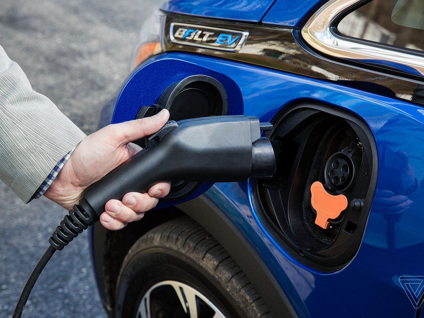 GM Reveals Its Nationwide Fast Charging Plan To Solve Electric Cars’ Biggest Problem